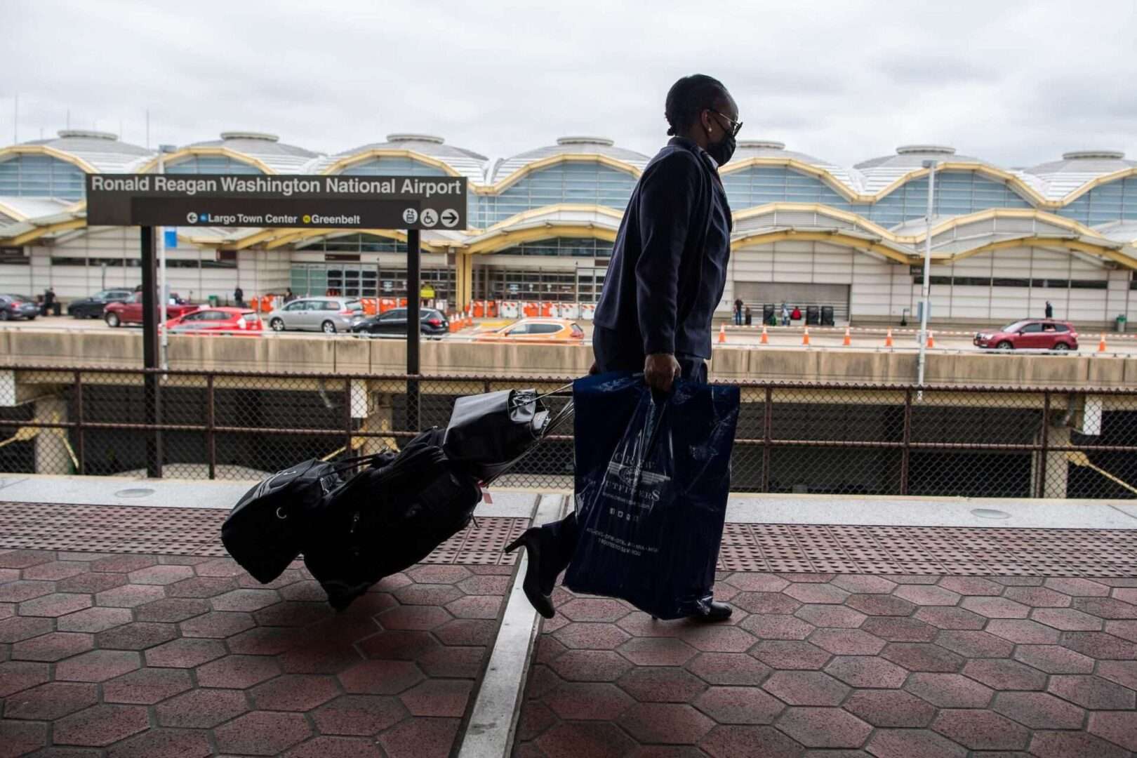 The Virginia and Maryland senators say Reagan National is already well above its capacity. 