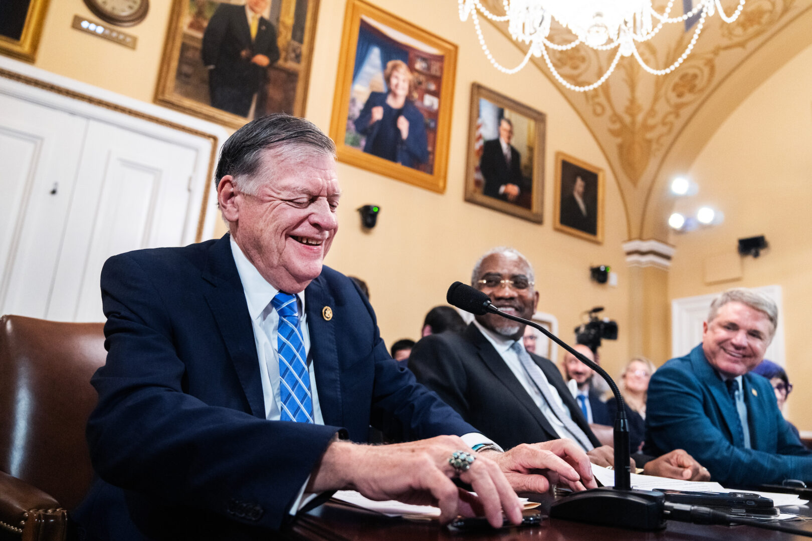 House Appropriations Chairman Tom Cole, R-Okla., at left, placed a new restriction on earmarks for nonprofits amid GOP concerns about LGBTQ programs. Tom Williams/CQ Roll Call